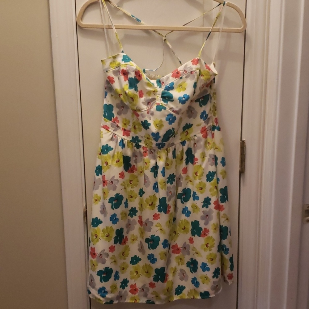 Sweet dress!